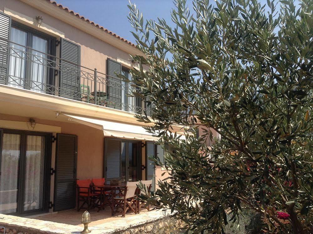 Korallis Villas Livathos  Buitenkant foto